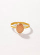 Anillo piedra lunar peach baño en oro