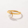 ANILLO PERLA Y MOISSANITA BAÑO EN ORO