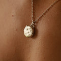 Collar locket con estrellas y moissanita plata ( pre- order)
