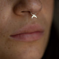 PIERCING LUNA INVERTIDA BAÑO EN ORO