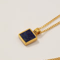 COLLAR PLACA LAPISLAZULI BAÑO EN ORO