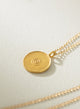 Collar medallon aire dorado