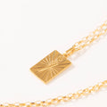 COLLAR PLACA NUMERO 7 BAÑO EN ORO