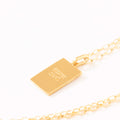 COLLAR PLACA NUMERO 1 BAÑO EN ORO